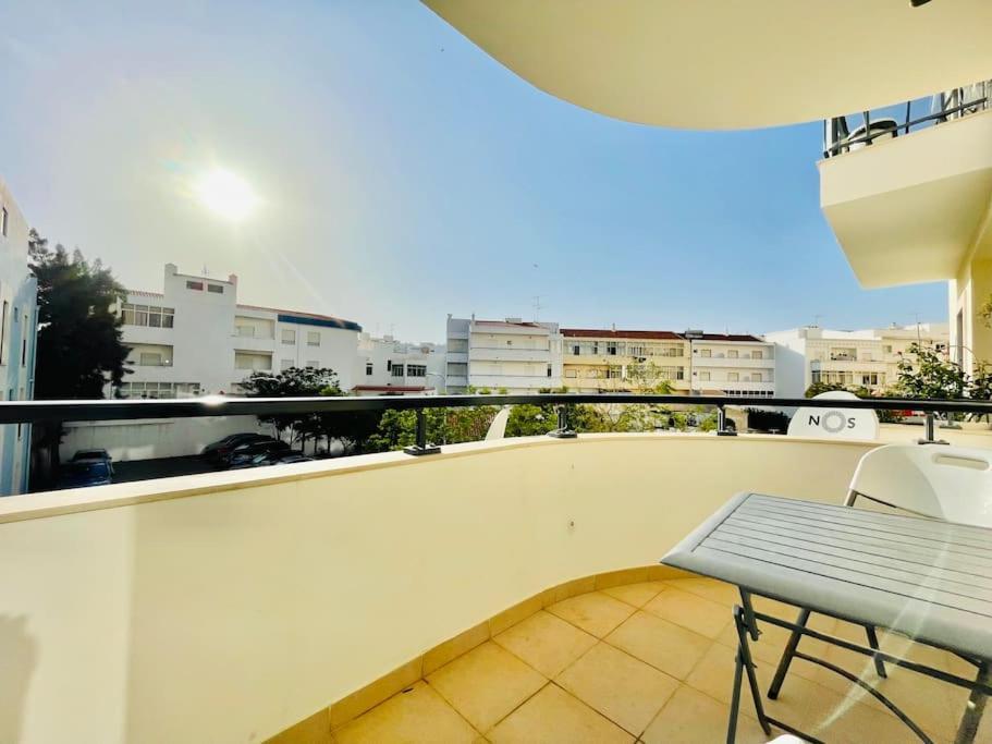 Peradoce - Beach 150M - Terrace - Private Parking Apartment Armacao de Pera Luaran gambar