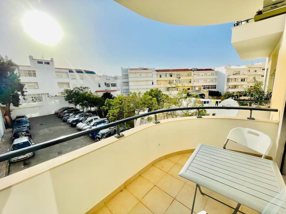 Peradoce - Beach 150M - Terrace - Private Parking Apartment Armacao de Pera Luaran gambar